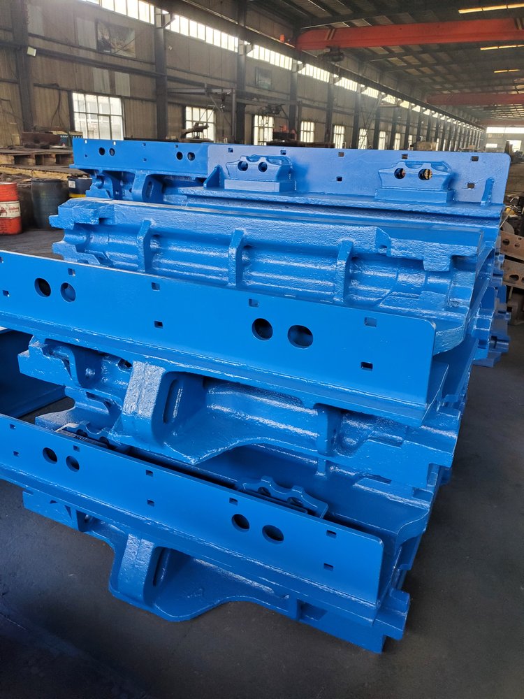 洛陽(yáng)遠(yuǎn)見礦山設(shè)備廠家供應(yīng)刮板機(jī)偏轉(zhuǎn)槽10667702設(shè)備 - 愛企查