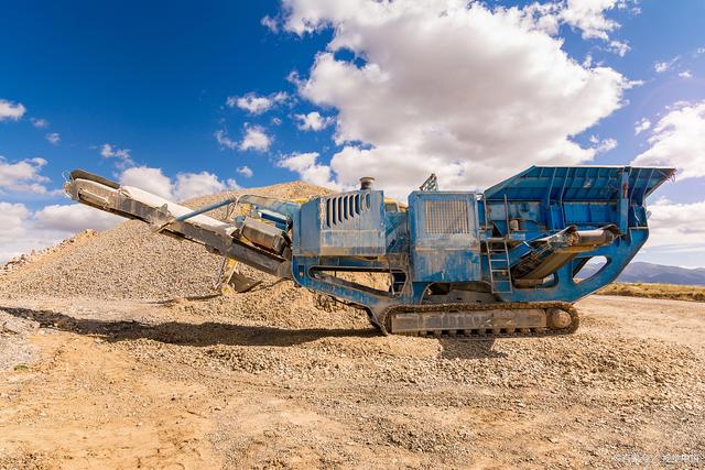 智馭矸石 變廢為寶 美騰助力瑞隆欣攻破矸石制磚難題