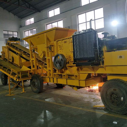 南平煤礦破碎機(jī)圖片廠家報(bào)價(jià) 隆堯縣魏家莊鎮(zhèn)魏家莊村中潤(rùn)機(jī)械廠